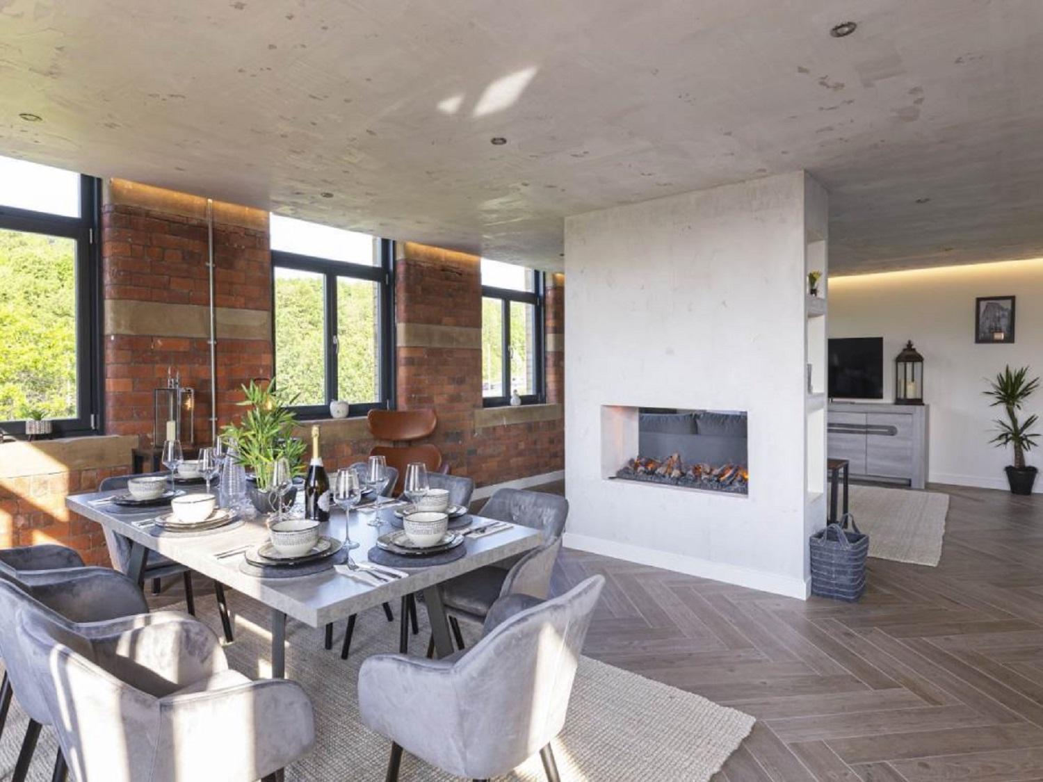 5-Bedroom Luxury Duplex Penthouse Bradford  Exterior foto